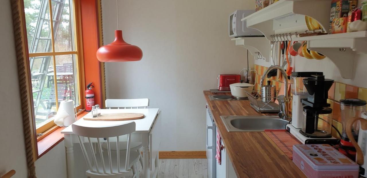 Woodstock B & B Studios Balsta Екстер'єр фото