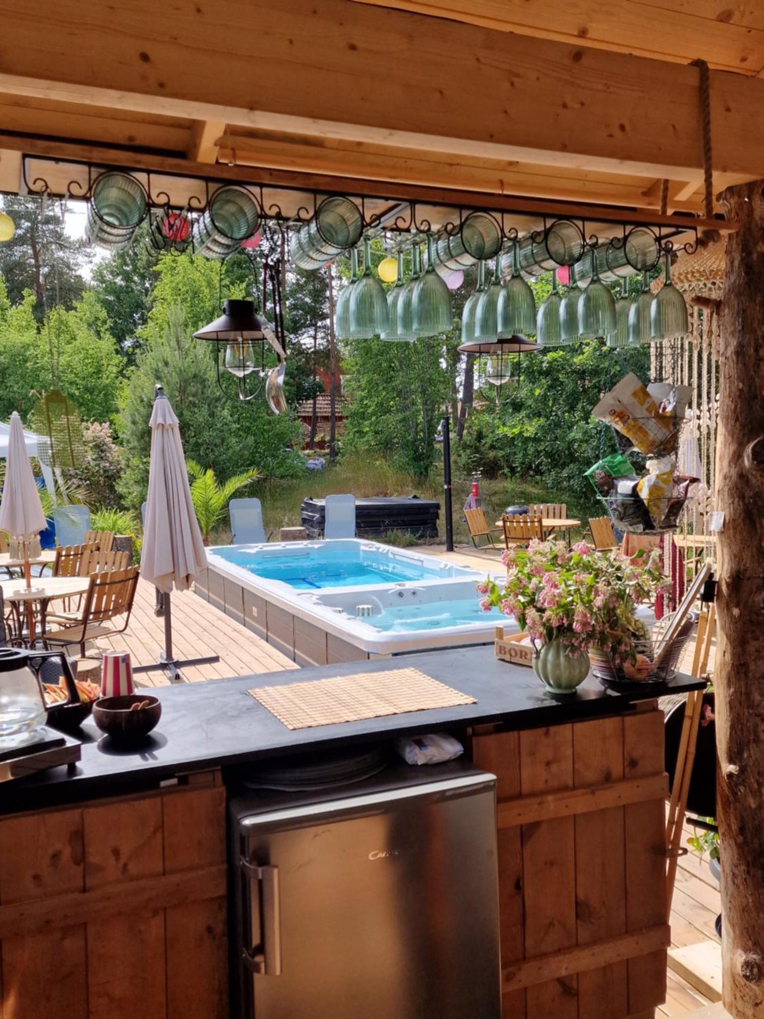 Woodstock B & B Studios Balsta Екстер'єр фото